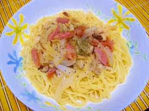 簡単！お昼にさっとコンソメパスタ♪